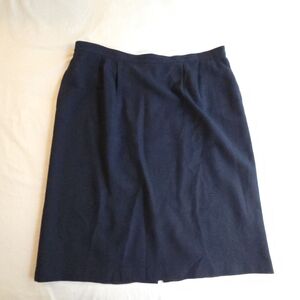 Kasper II Navy Dark Blue Wool Pencil Midi Skirt with Pockets